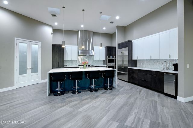 6540 N Pontatoc Road, Tucson, AZ 85718