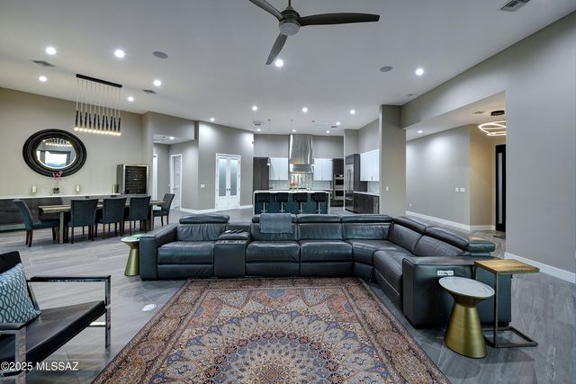 6540 N Pontatoc Road, Tucson, AZ 85718