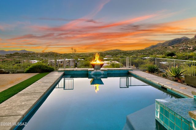 6540 N Pontatoc Road, Tucson, AZ 85718