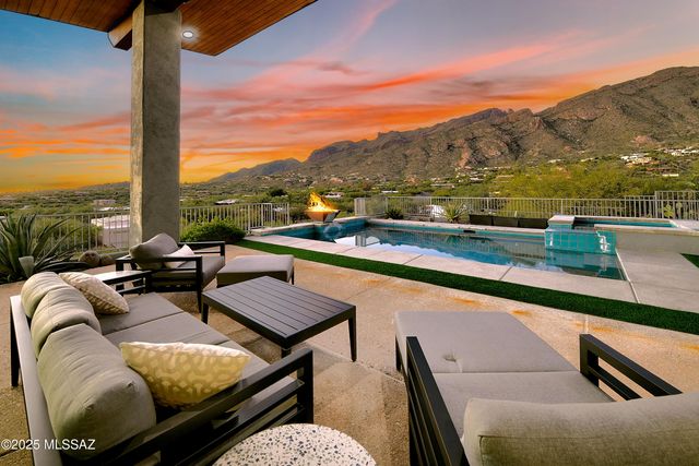 6540 N Pontatoc Road, Tucson, AZ 85718