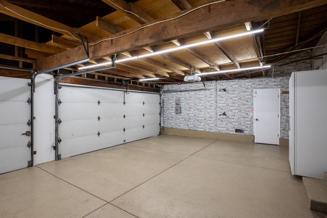 6812 Lazy River Way, San Jose, CA 95120