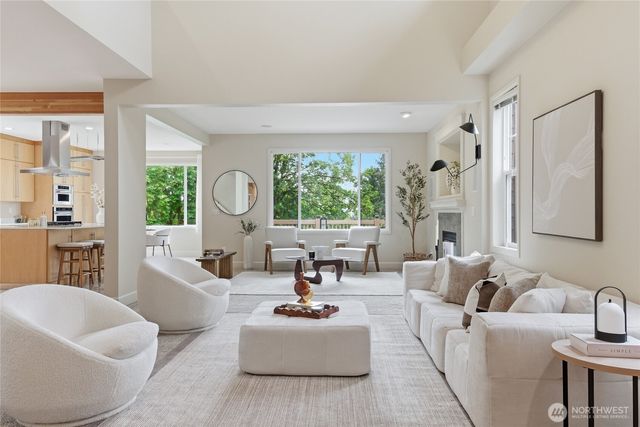 4455 163rd Place SE, Bellevue, WA 98006