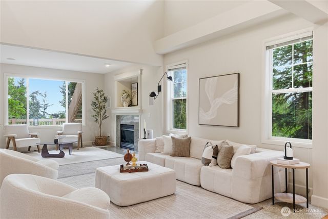 4455 163rd Place SE, Bellevue, WA 98006