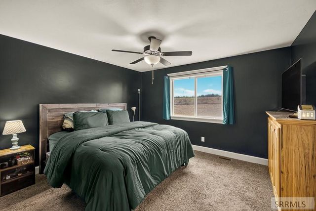 425 E Oak Street, Shelley, ID 83274