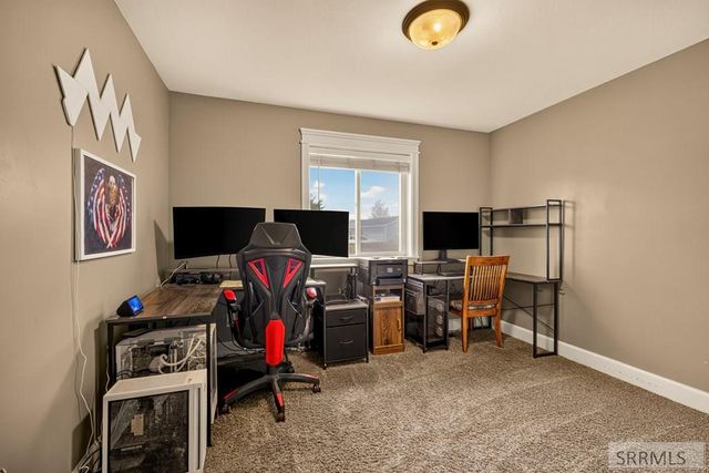 425 E Oak Street, Shelley, ID 83274