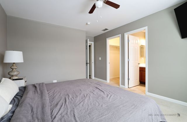 398 S Jade Lane, Round Lake, IL 60073