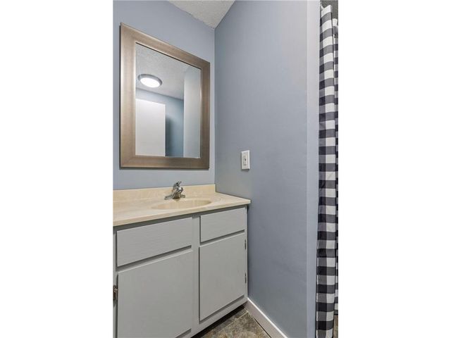 235 Quality Avenue, Lakeland, MN 55043