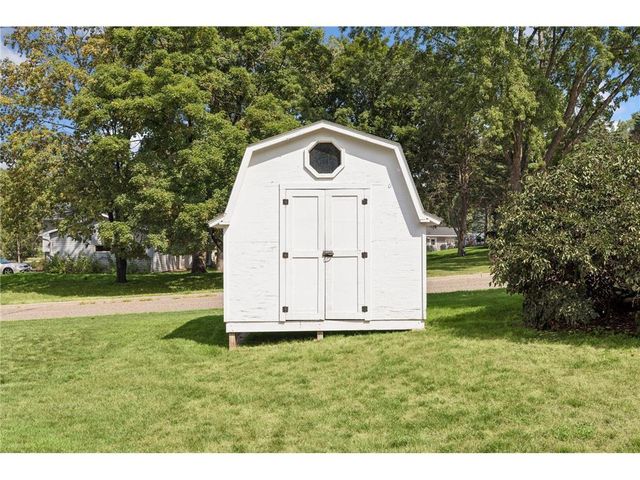 235 Quality Avenue, Lakeland, MN 55043