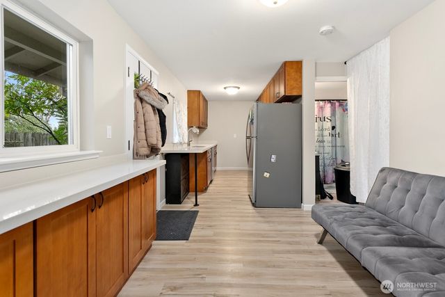 206 W Marilyn Avenue, Everett, WA 98204