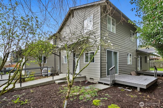 206 W Marilyn Avenue, Everett, WA 98204
