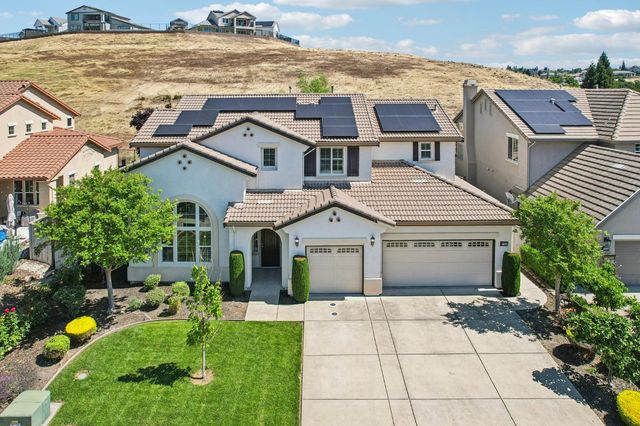 716 Chesterfield Way, Rocklin, CA 95765
