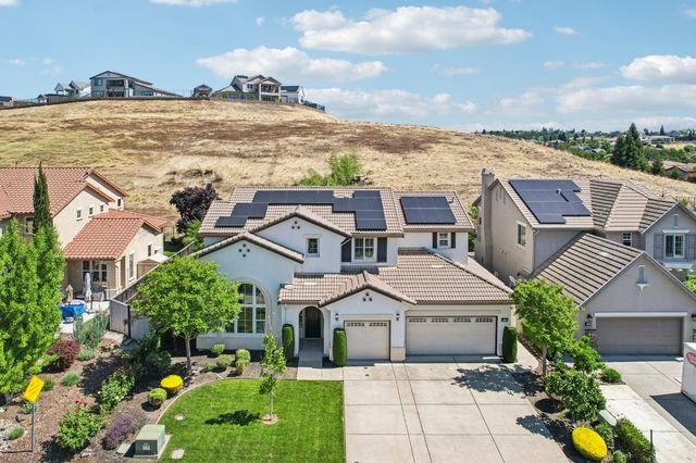 716 Chesterfield Way, Rocklin, CA 95765