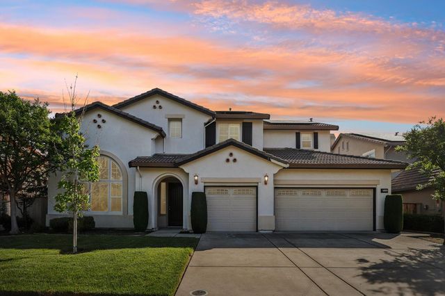 716 Chesterfield Way, Rocklin, CA 95765