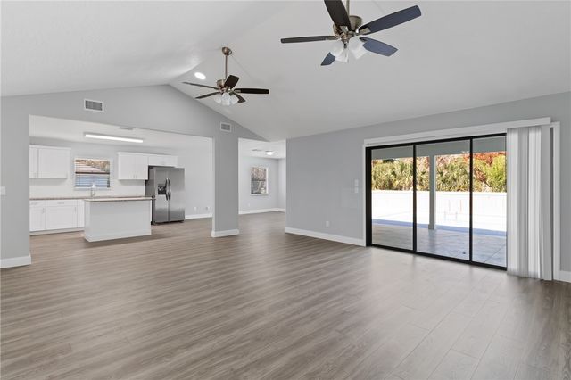 462 Watercrest Street, Sebastian, FL 32958