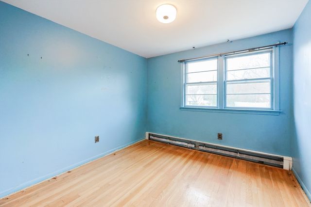 194 Ewing Dr, Stoughton, MA 02072