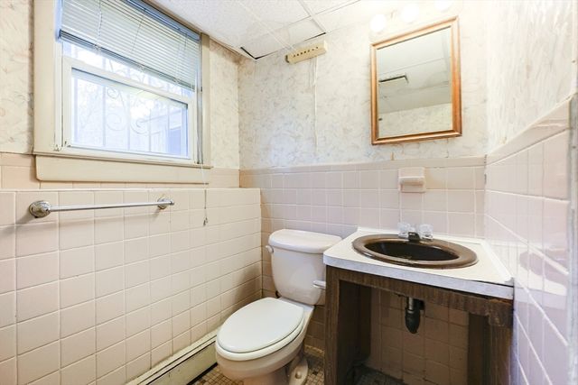 194 Ewing Dr, Stoughton, MA 02072