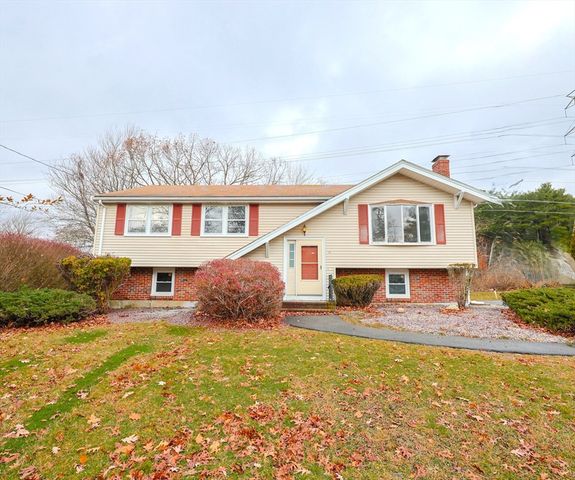 194 Ewing Dr, Stoughton, MA 02072
