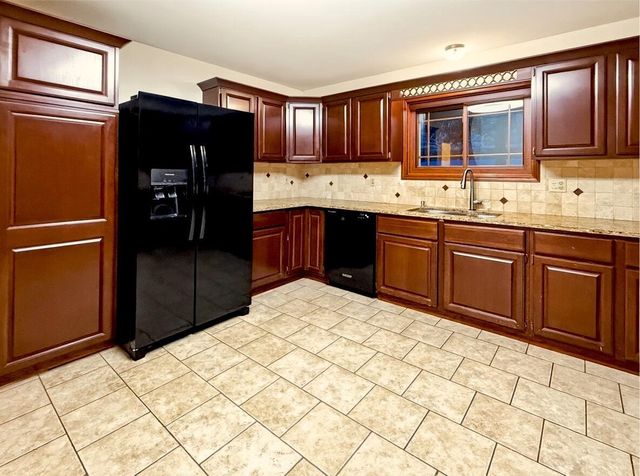 3655 99th STREET, Pleasant Prairie, WI 53158