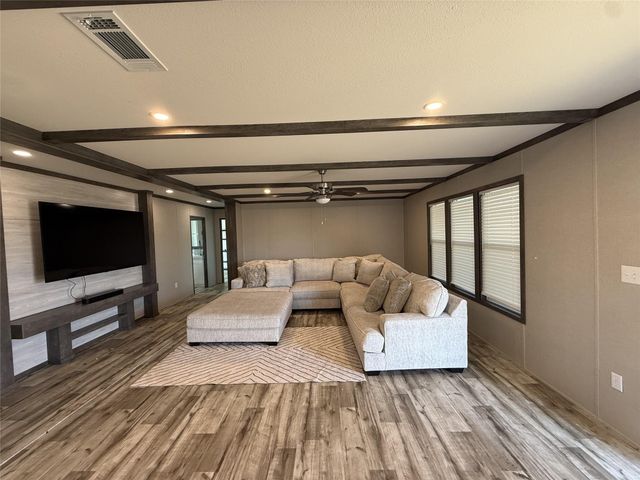 421 Bower Lane, Conroe, TX 77303