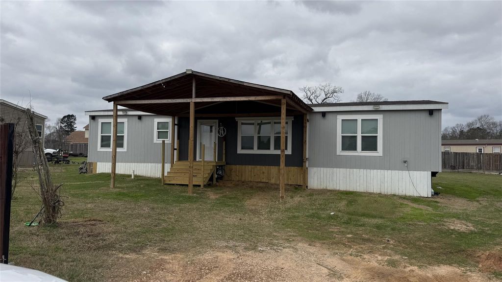 421 Bower Lane, Conroe, TX 77303