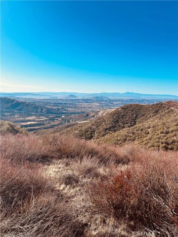 37551 Pisgah Peak, Yucaipa, CA 92399