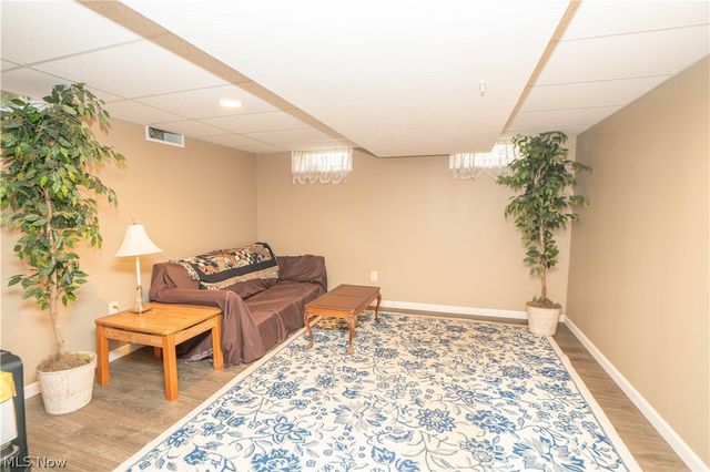 731 Bachtel Street SE, North Canton, OH 44720