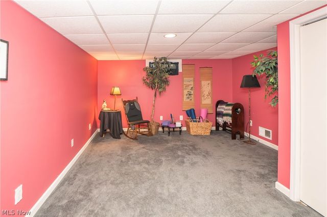 731 Bachtel Street SE, North Canton, OH 44720