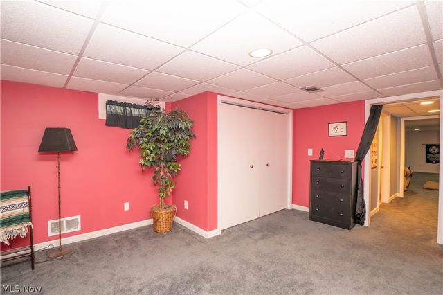731 Bachtel Street SE, North Canton, OH 44720