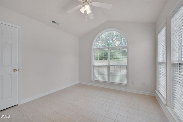 1901 Hawfields Crossing Lane, Mebane, NC 27302