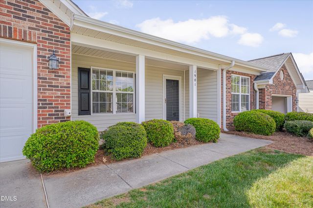 1901 Hawfields Crossing Lane, Mebane, NC 27302