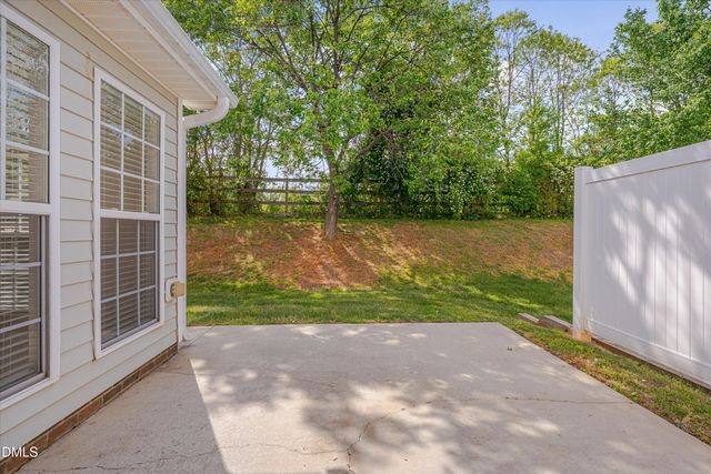 1901 Hawfields Crossing Lane, Mebane, NC 27302