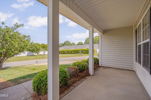 1901 Hawfields Crossing Lane, Mebane, NC 27302