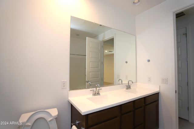 3824 S 64TH Drive, Phoenix, AZ 85043