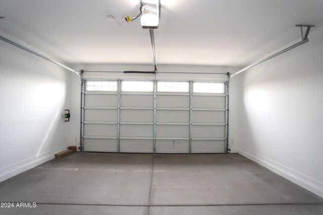 3824 S 64TH Drive, Phoenix, AZ 85043