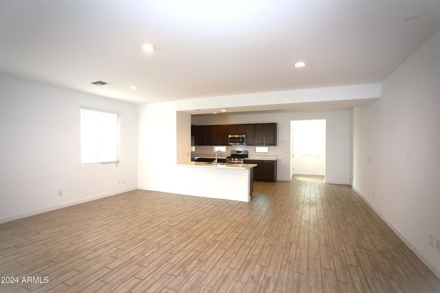 3824 S 64TH Drive, Phoenix, AZ 85043