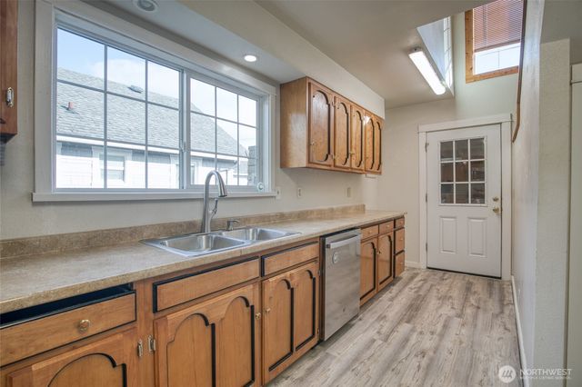 2409 Cherry Street, Aberdeen, WA 98520