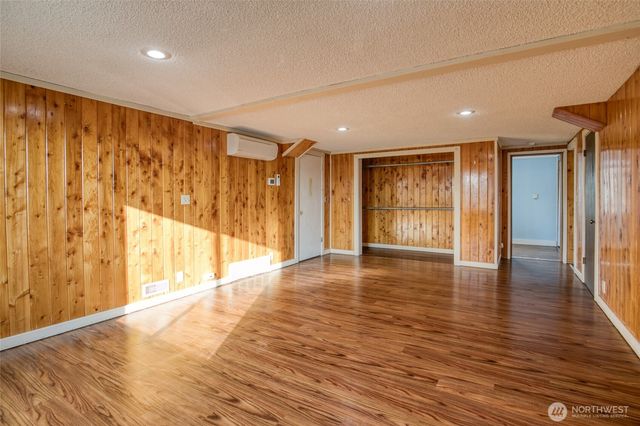 2409 Cherry Street, Aberdeen, WA 98520