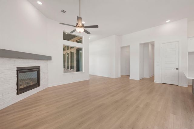 4725 Boyds Branch Drive, Arlington, TX 76005