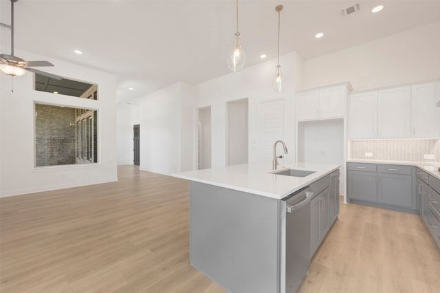 4725 Boyds Branch Drive, Arlington, TX 76005