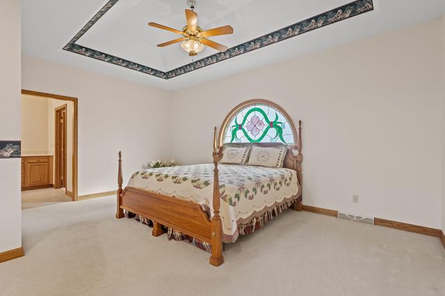 6664 Ridgeview Drive, Demotte, IN 46310