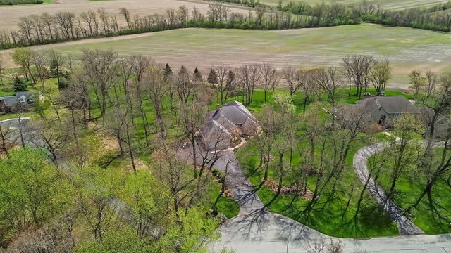 6664 Ridgeview Drive, Demotte, IN 46310