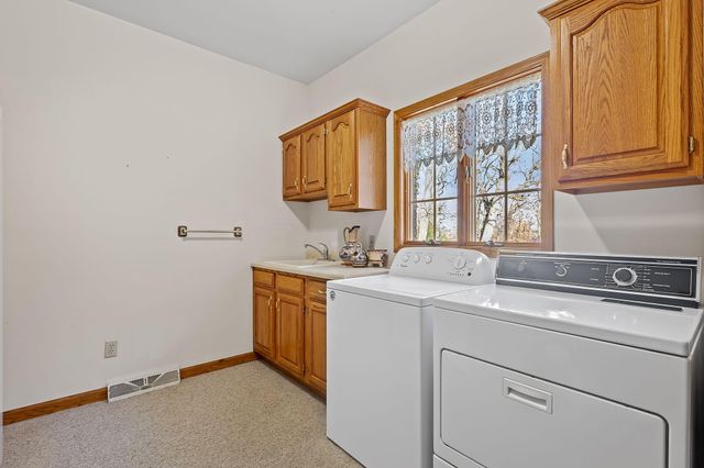 6664 Ridgeview Drive, Demotte, IN 46310