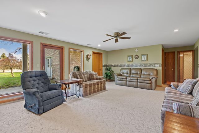 6664 Ridgeview Drive, Demotte, IN 46310