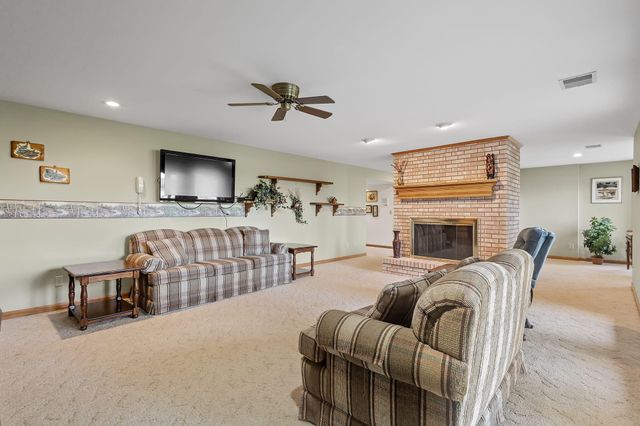 6664 Ridgeview Drive, Demotte, IN 46310