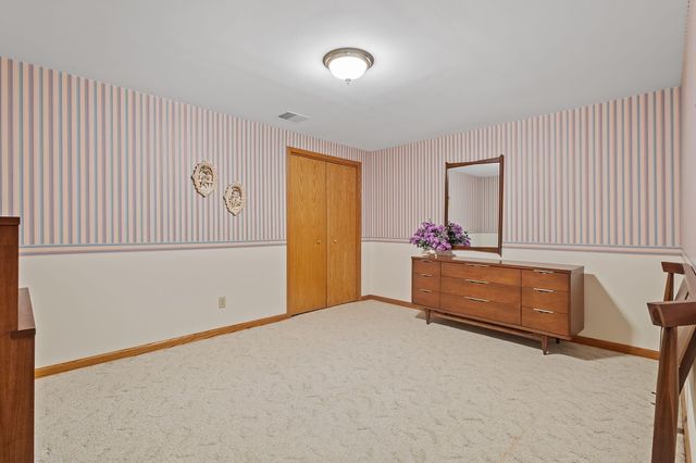 6664 Ridgeview Drive, Demotte, IN 46310