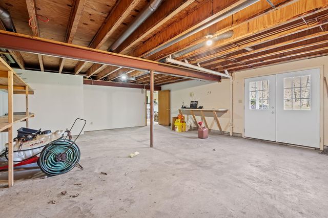 6664 Ridgeview Drive, Demotte, IN 46310