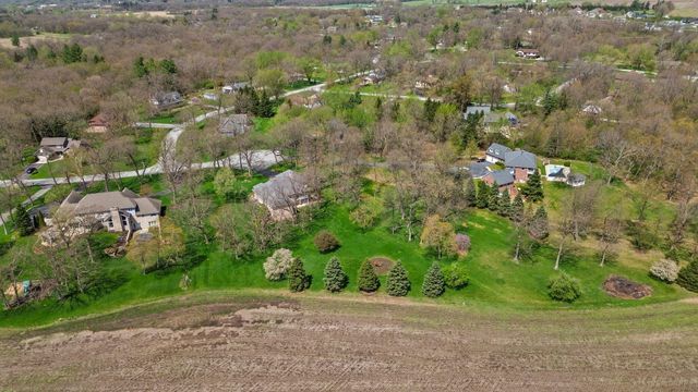 6664 Ridgeview Drive, Demotte, IN 46310