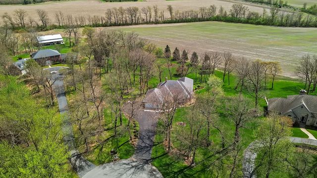 6664 Ridgeview Drive, Demotte, IN 46310