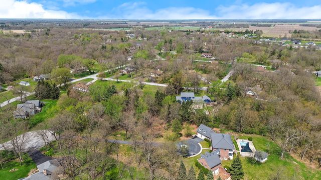 6664 Ridgeview Drive, Demotte, IN 46310