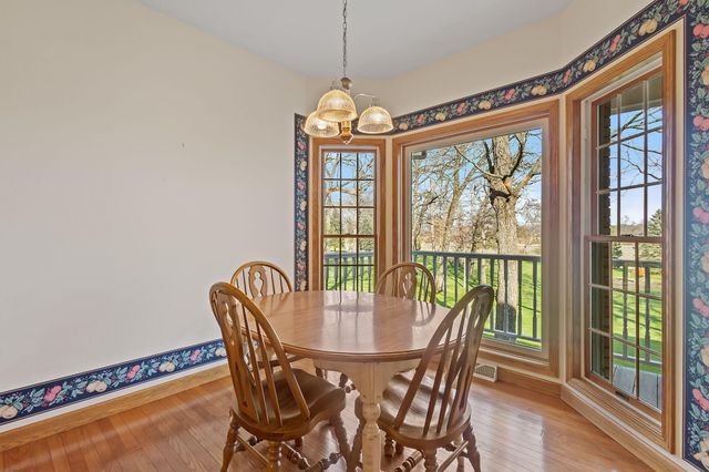6664 Ridgeview Drive, Demotte, IN 46310